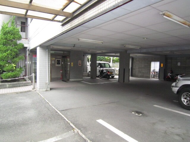 久富マンションの物件外観写真