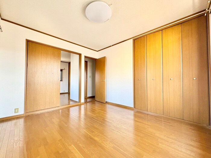 テラスハウスサンの物件内観写真