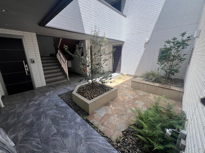 ゼストグリナージュの物件外観写真