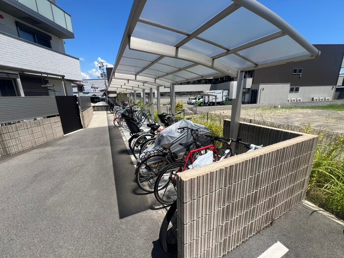 ゼストグリナージュの物件外観写真