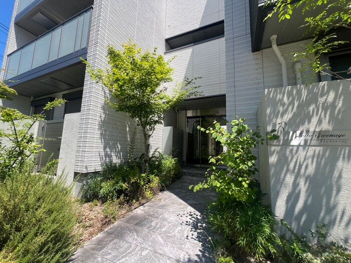 ゼストグリナージュの物件外観写真