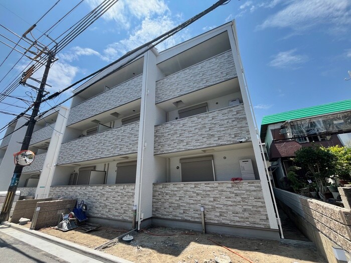 ラモーナ一津屋Ⅰの物件外観写真