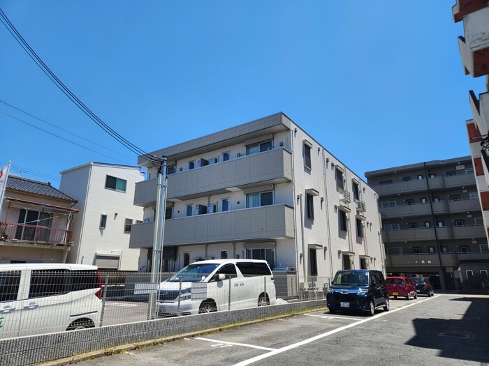 D-room国芳の物件外観写真