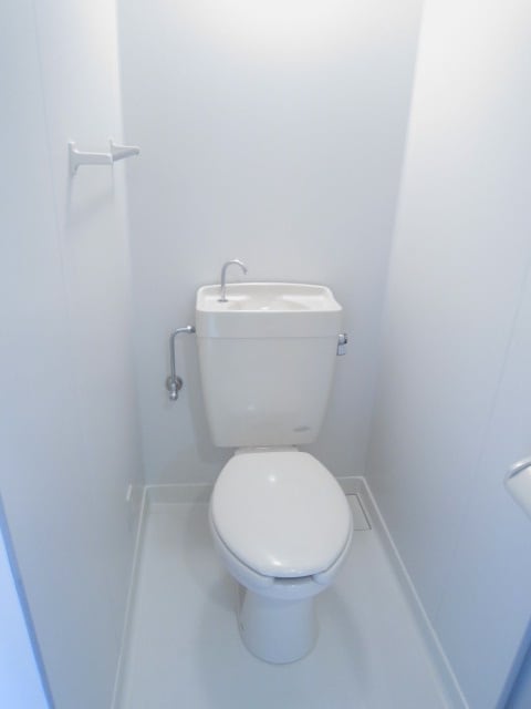 エレガンス西院の物件内観写真