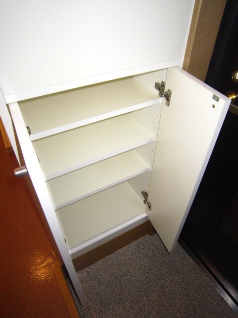 エレガンス西院の物件内観写真