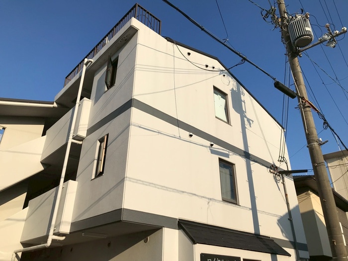 ロイヤルコート武庫之荘の物件外観写真