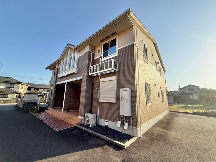 エルテルンの物件外観写真