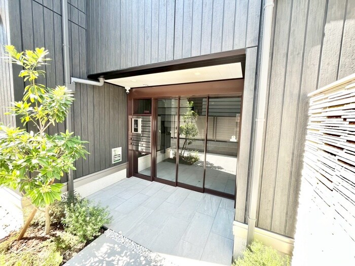 D-residence春日の物件外観写真