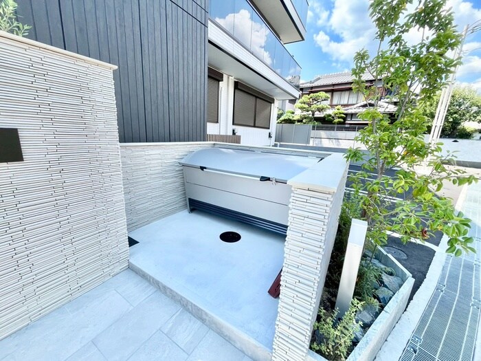 D-residence春日の物件外観写真