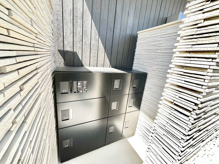 D-residence春日の物件外観写真