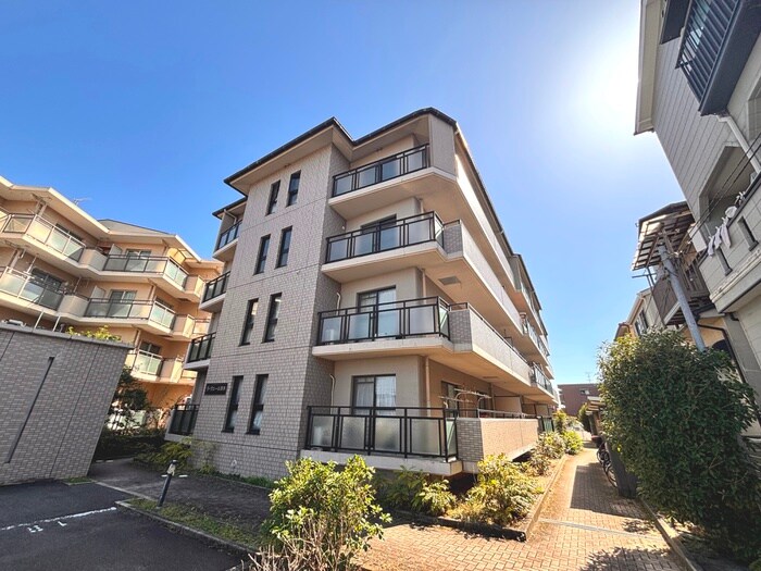 ラ・ヴェ－ル茨木の物件外観写真