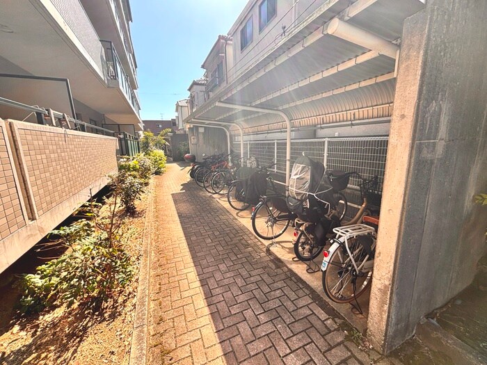 ラ・ヴェ－ル茨木の物件外観写真