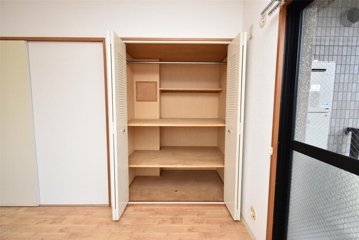 ラ・ヴェ－ル茨木の物件内観写真