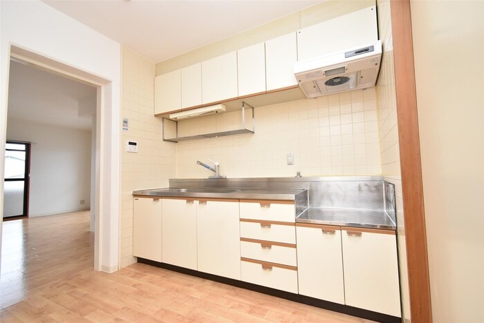 ラ・ヴェ－ル茨木の物件内観写真