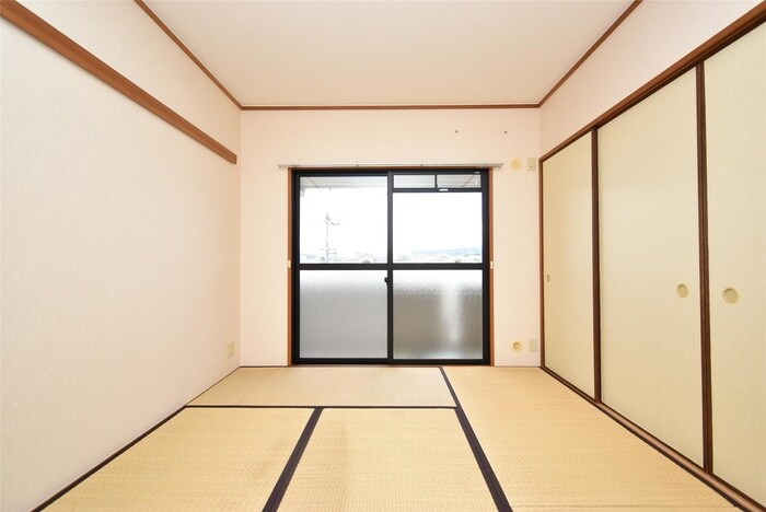 ラ・ヴェ－ル茨木の物件内観写真