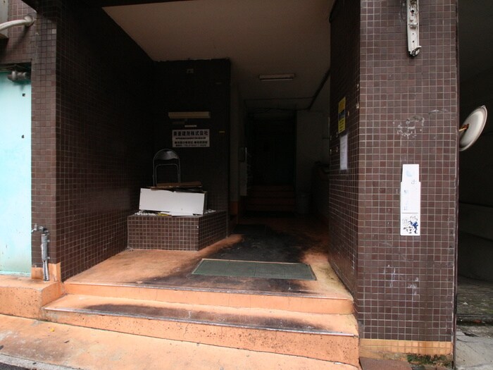 住吉マンションの物件外観写真