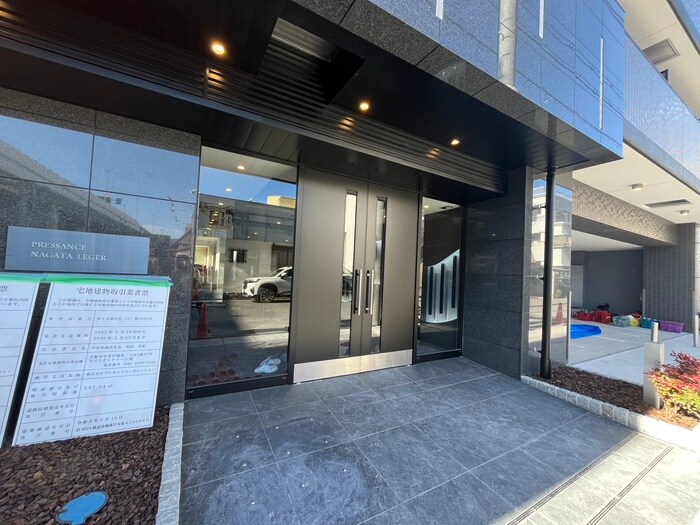 プレサンス長田レジェール(701)の物件外観写真
