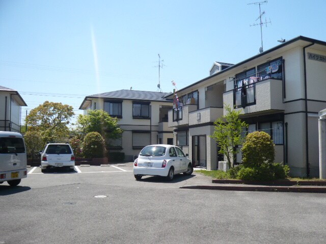 ハイツカトレアＡ棟の物件外観写真