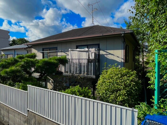 翠ケ丘メゾネットの物件外観写真