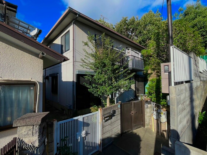 翠ケ丘メゾネットの物件外観写真