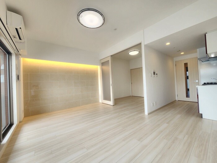 プレジオ三国EUROの物件内観写真