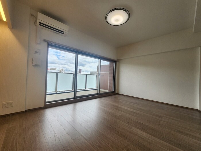 プレジオ三国EUROの物件内観写真