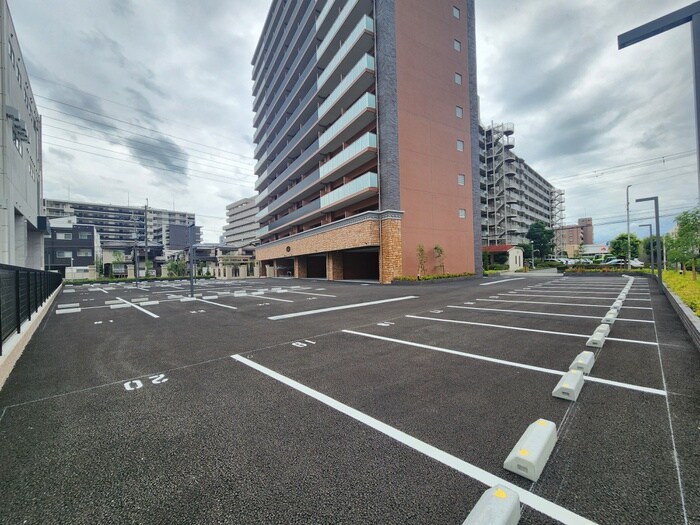 プレジオ三国EUROの物件外観写真