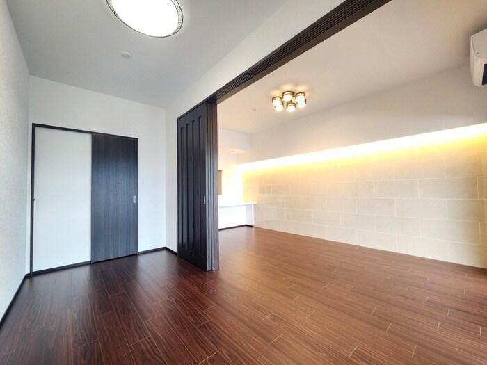 プレジオ三国EUROの物件内観写真