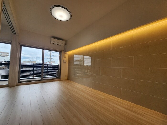 プレジオ三国EUROの物件内観写真