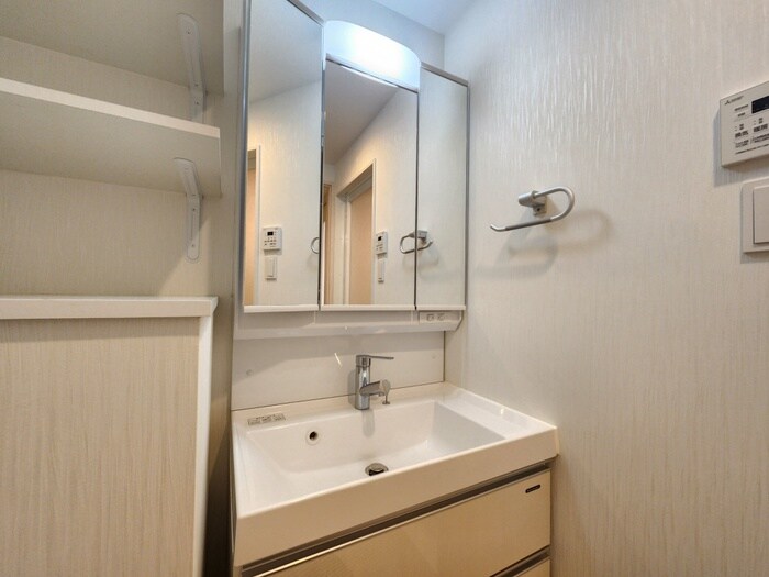 プレジオ三国EUROの物件内観写真