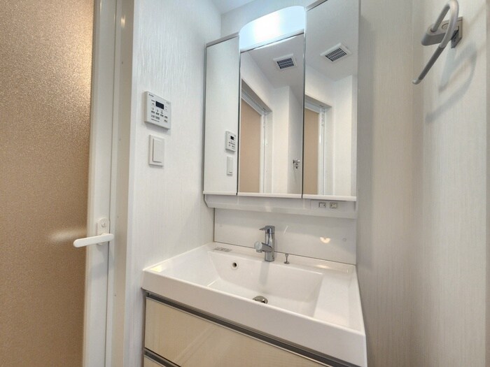 プレジオ三国EUROの物件内観写真