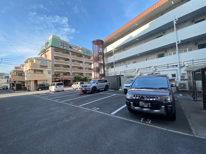 シャンポ－ル小山の物件外観写真