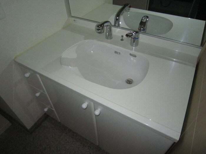 デルファーレ神戸三宮の物件内観写真