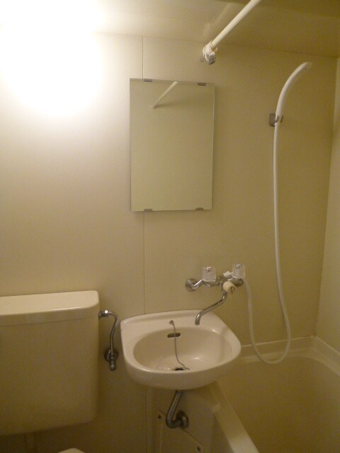 ハッピ－コ－ト塚口駅前の物件内観写真