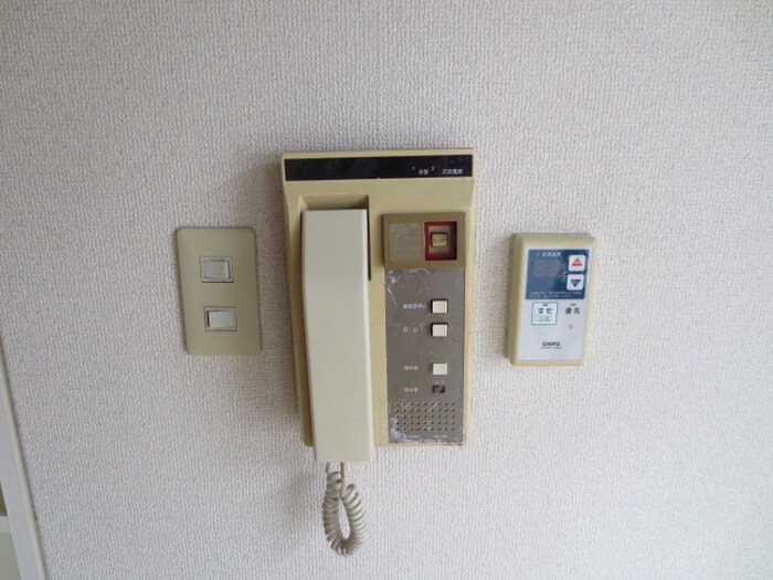 ハッピ－コ－ト塚口駅前の物件内観写真