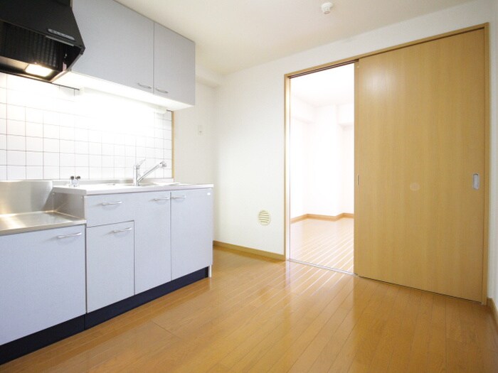 フォルトゥ－ナの物件内観写真