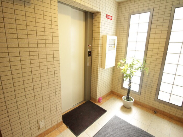 フォルトゥ－ナの物件外観写真