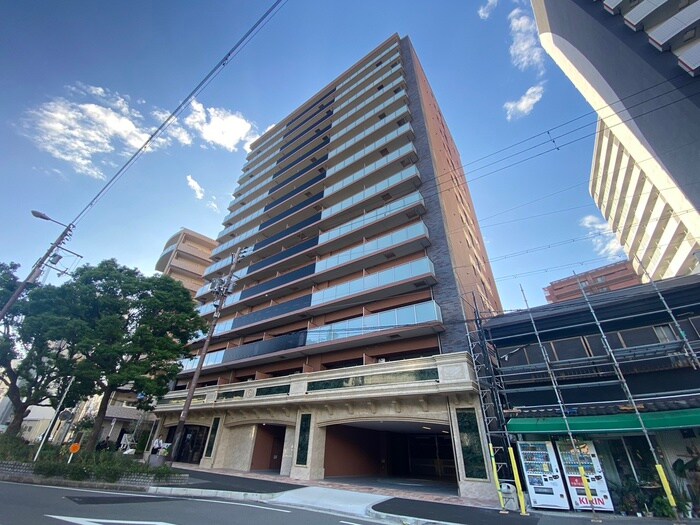 プレジオ阿波座の物件外観写真