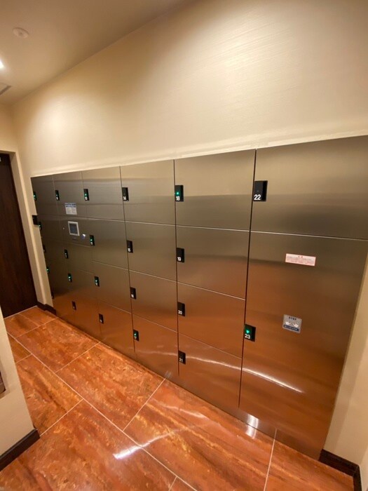 プレジオ阿波座の物件外観写真