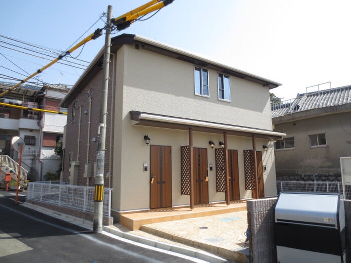 カーサ忍ケ丘の物件外観写真