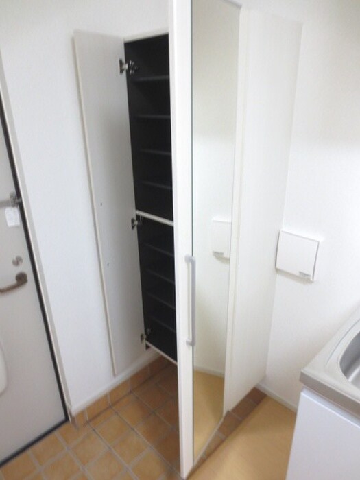 カーサ忍ケ丘の物件内観写真