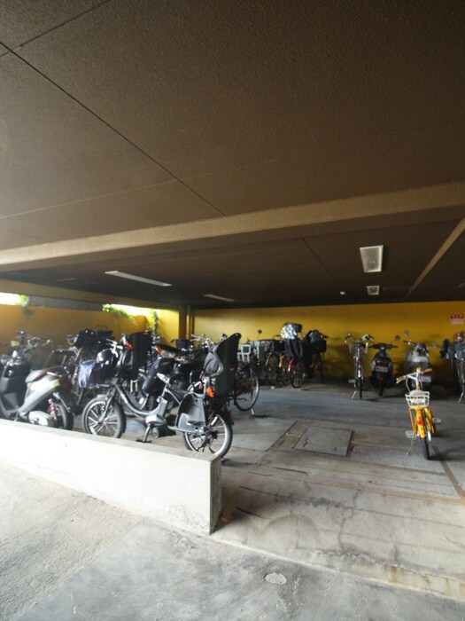 アスガルドの物件外観写真