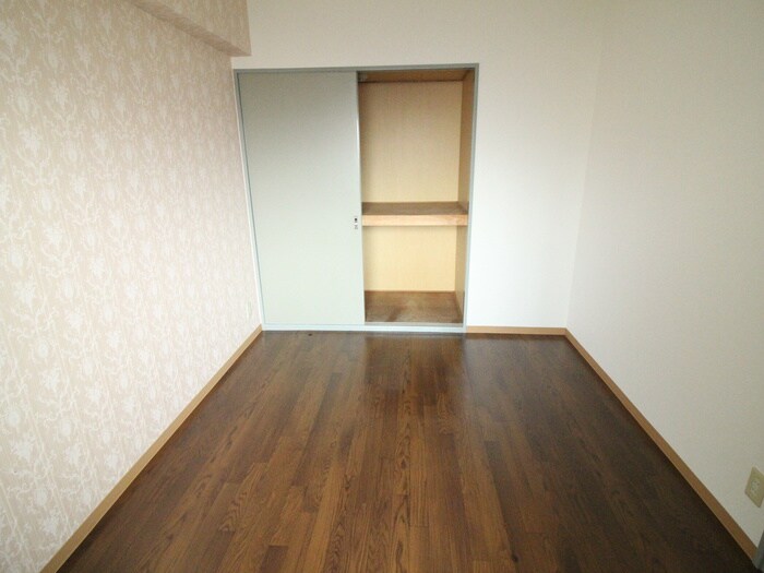 アスガルドの物件内観写真