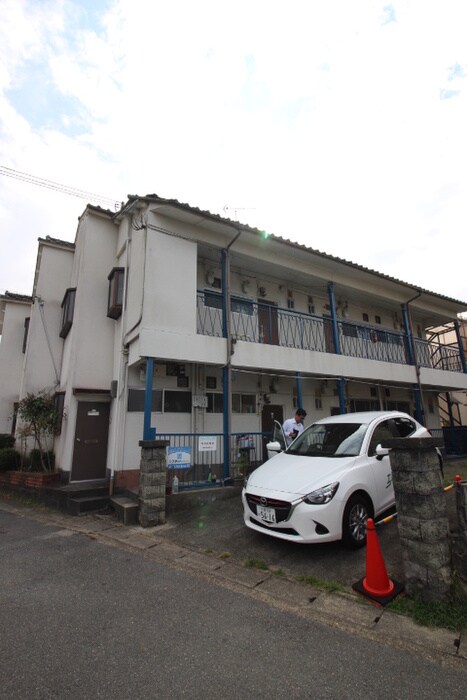 ブルージュ２１の物件外観写真