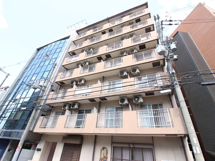 サンハイム中西の物件外観写真