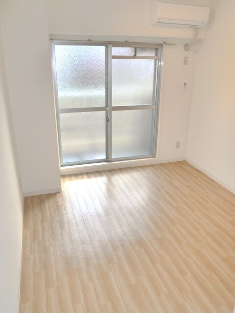 サンハイム中西の物件内観写真