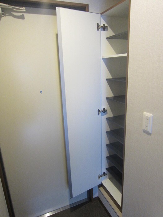 プリエール新大阪サウスの物件内観写真