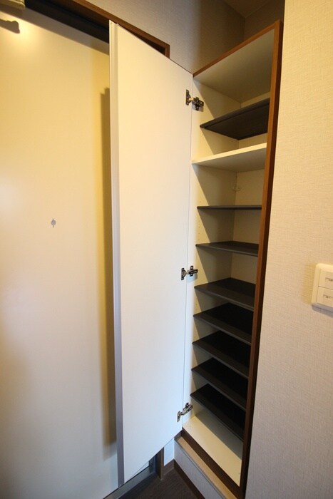 プリエール新大阪サウスの物件内観写真