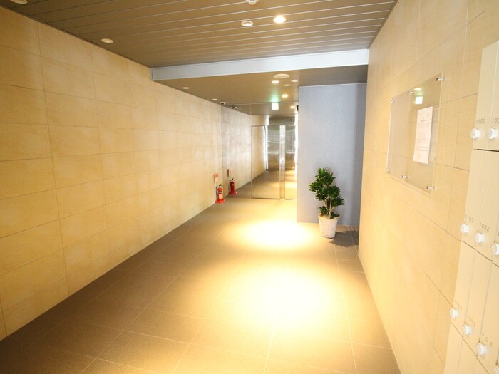 マンションはりげんの物件外観写真