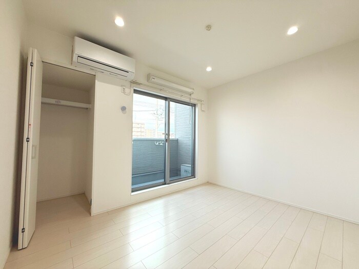 ルネッサ八尾南の物件内観写真